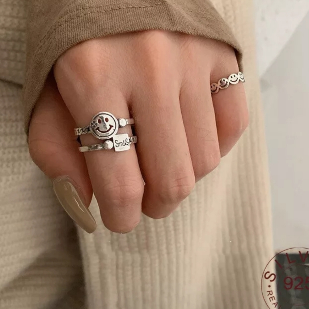 New, Silver Smile Ring